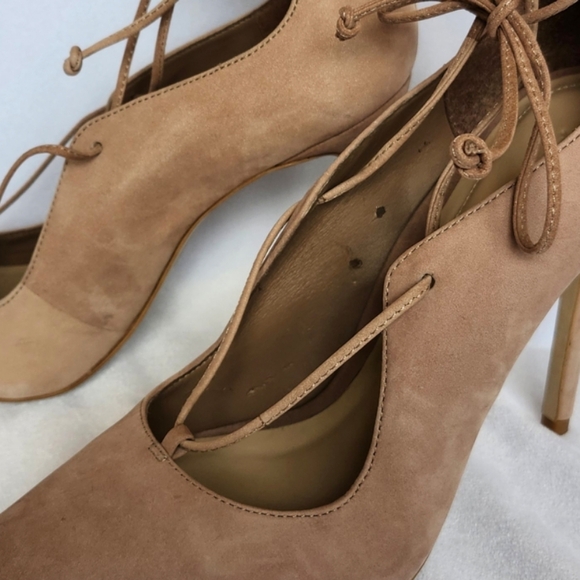 Lace Up Heels - Picture 15 of 16